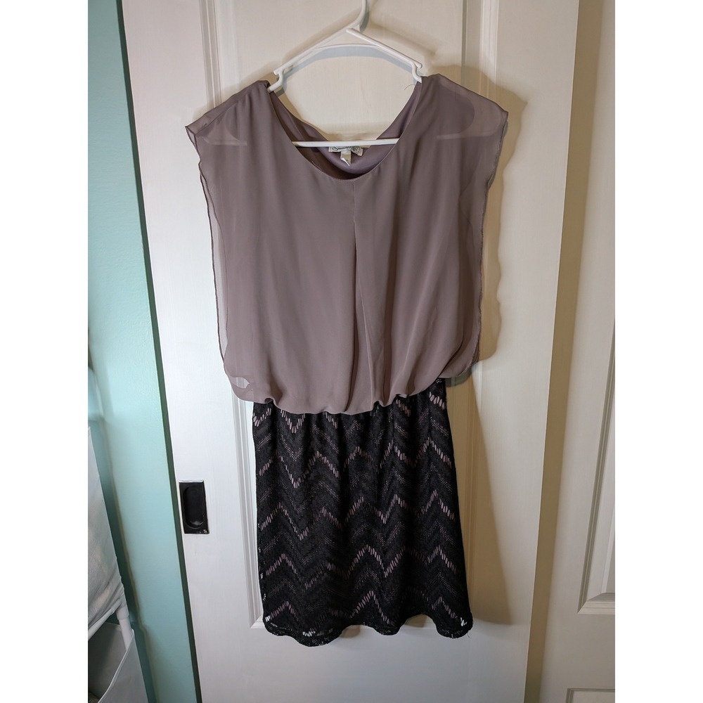 Speechless Womens Taupe Chiffon Blouson Black Lace Chevron Skirt Dress Medium